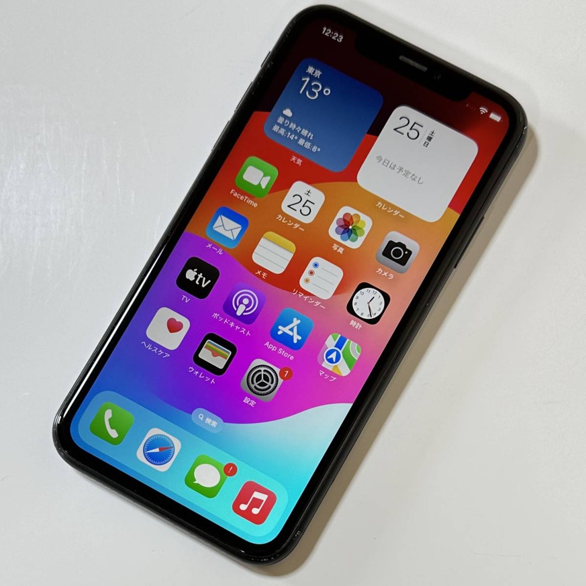 iPhone XR 64GB ブラック SIMフリー バッテリー最大容量87% iPhone XR