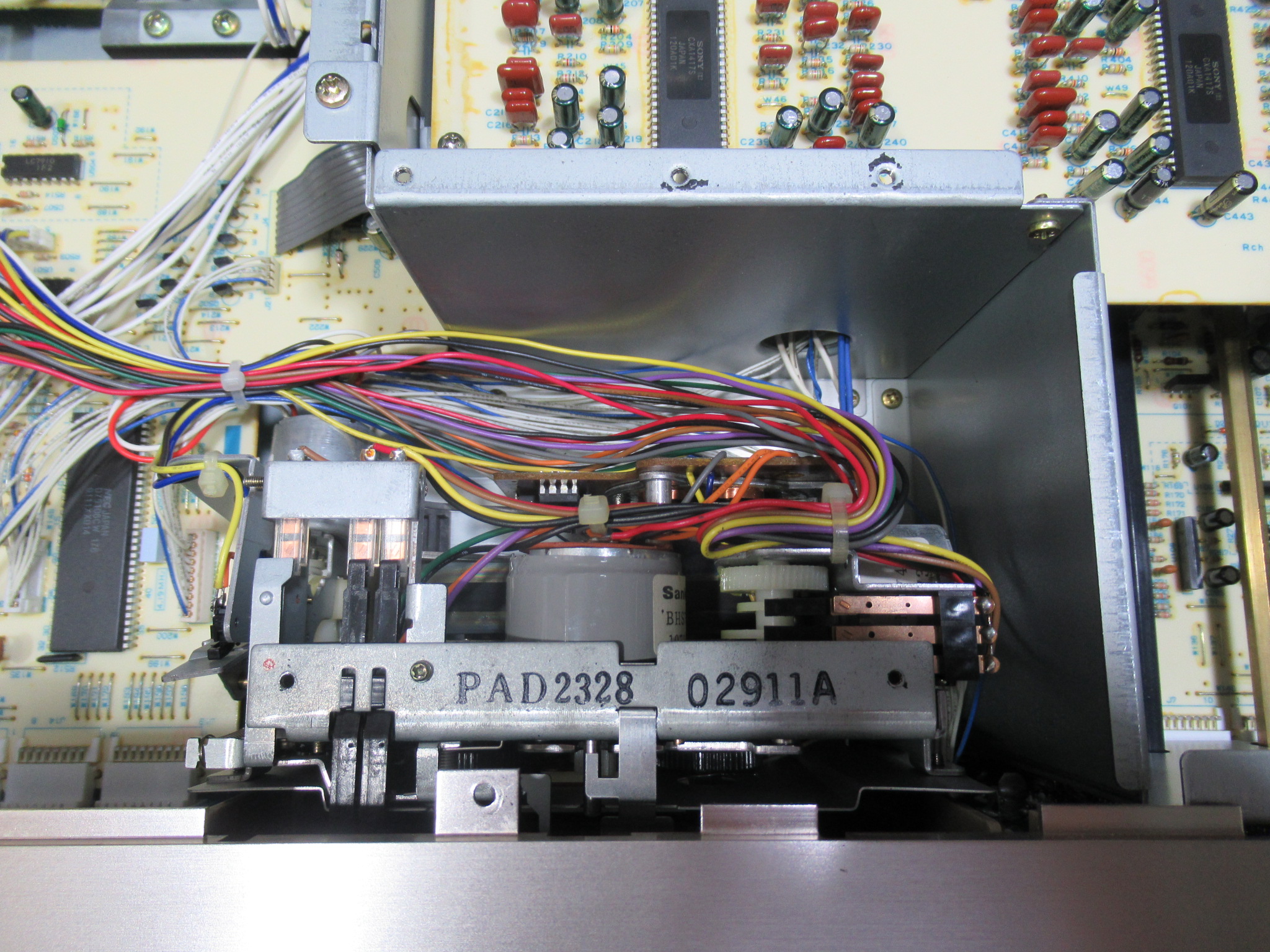 TEAC V-8000S – Audiolife － Enjoy your audio life!!