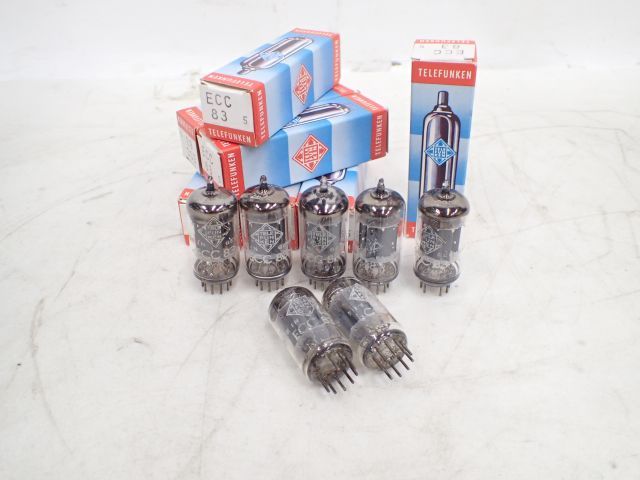 高額買取実施中!!】TELEFUNKEN テレフンケン 真空管 ECC83 7本 元箱付き