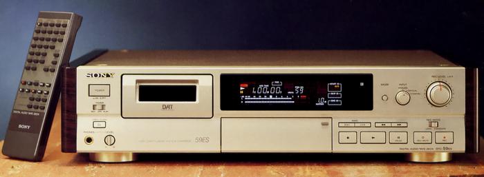 SONY DTC-59ESの仕様 ソニー
