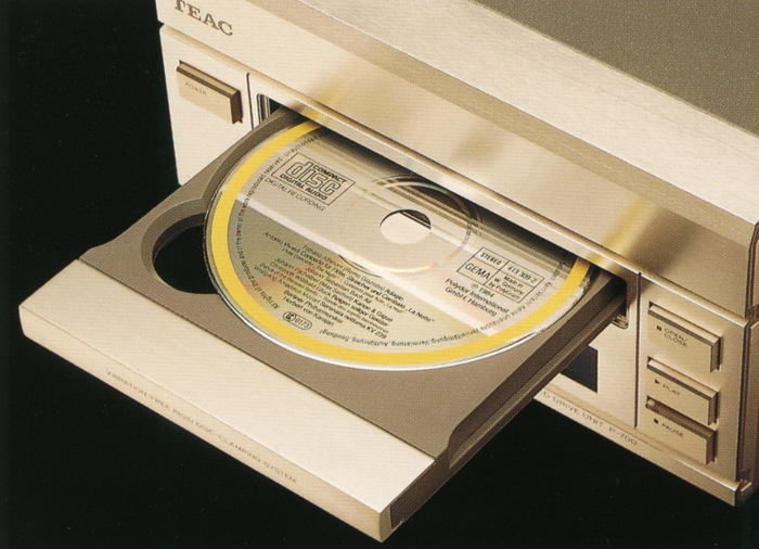 TEAC P-700の仕様 ティアック