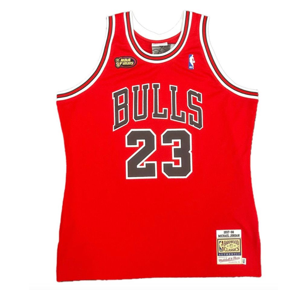 直筆サイン入り】マイケルジョーダン 額入り Mitchell & Ness