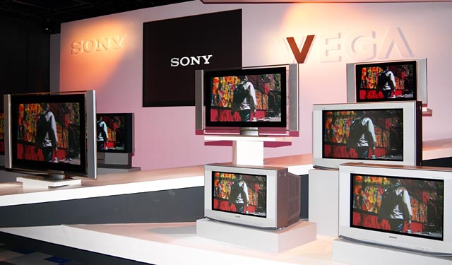 ソニー、プラズマテレビをはじめベガシリーズ9機種を発表