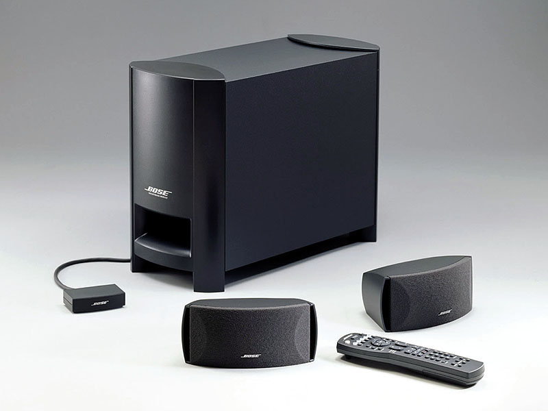 ボーズ、2.1chでサラウンド再生が可能なシアターシステム