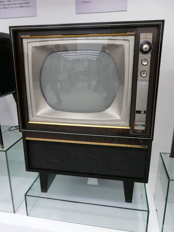 Panasonic カラーテレビ TH-6U4 ブラック 【公式通販】