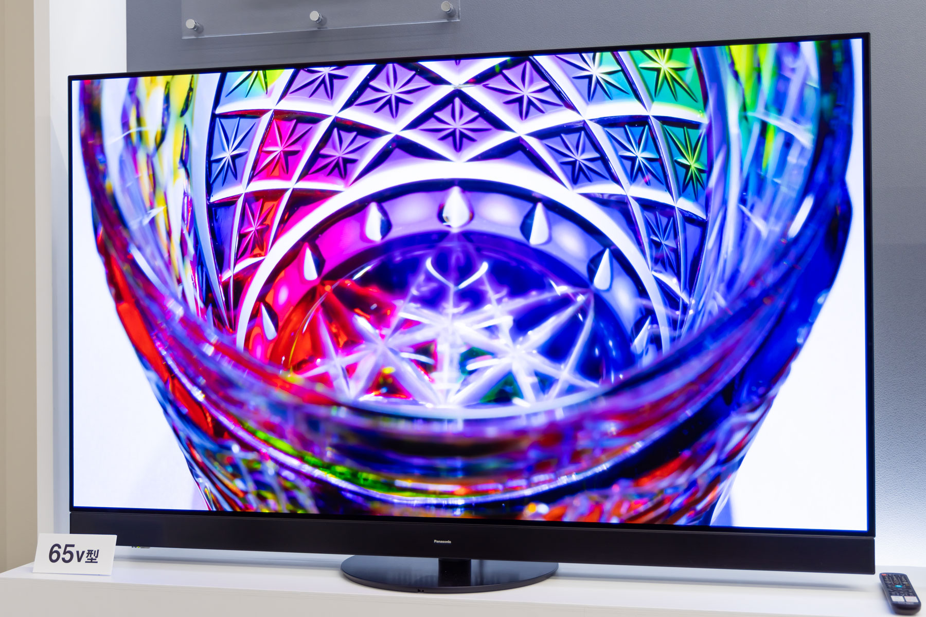 ビエラがFire TVに。第二世代マイクロレンズ有機ELで輝度マックス