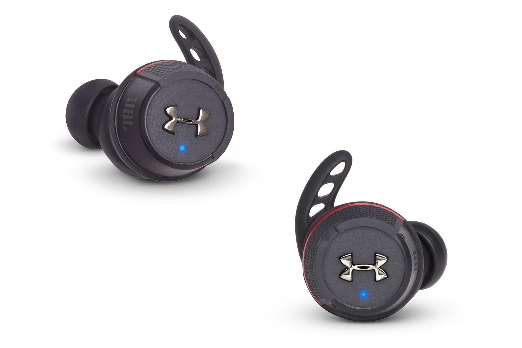 JBL×UNDER ARMOUR初の左右分離イヤフォン「FLASH」。着けたまま会話も