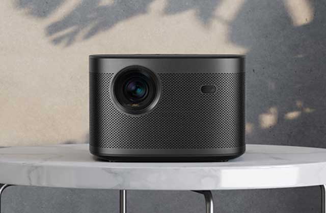 2,200ルーメンの4Kプロジェクター「XGIMI HORIZON Pro」 - AV Watch