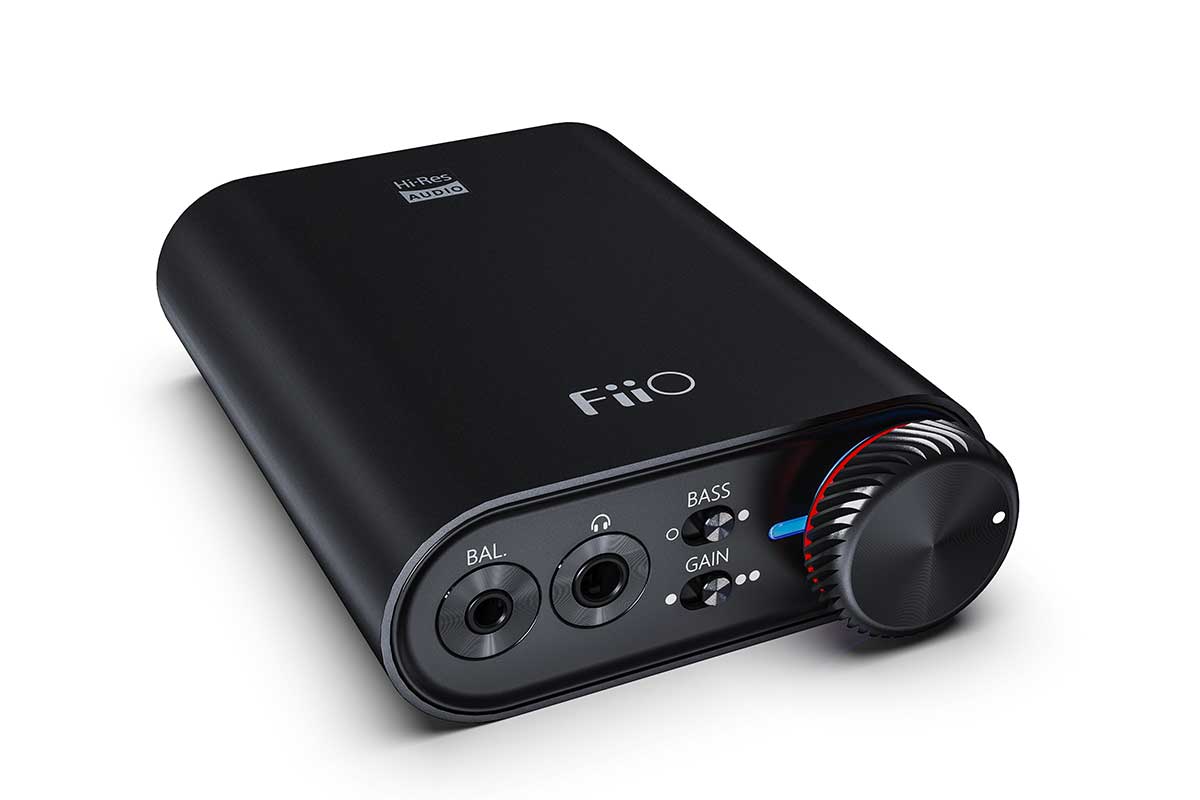 FiiO、USB-C接続のDAC内蔵ヘッドフォンアンプ2機種 - AV Watch