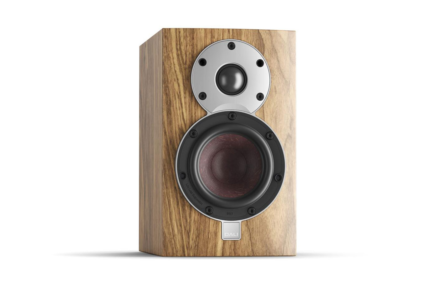 DALIスピーカー「MENUET SE」に新色ナチュラル・ウォルナット - AV Watch