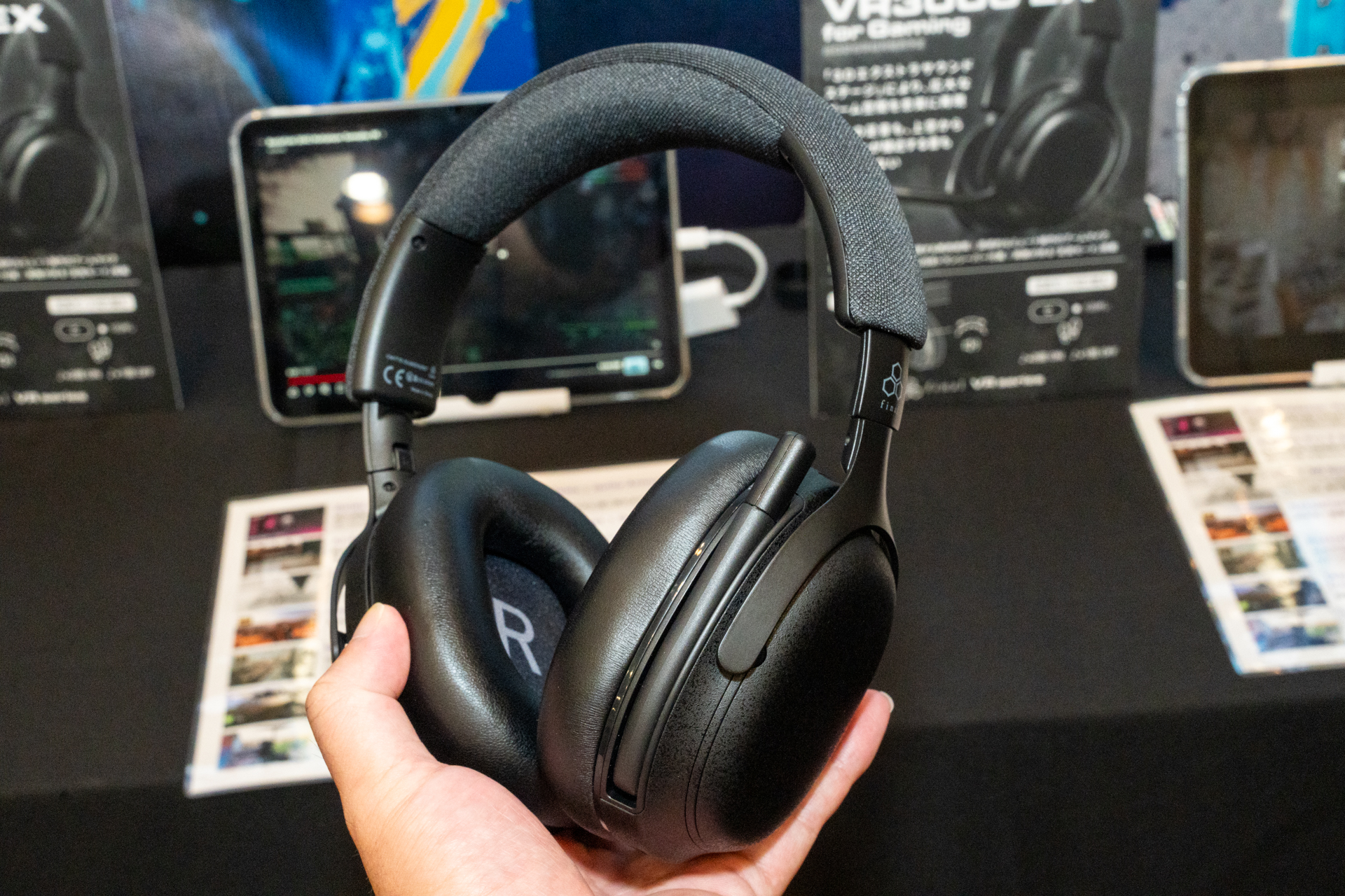 final初のゲーミングヘッドセット「VR3000 EX for Gaming」初展示。新