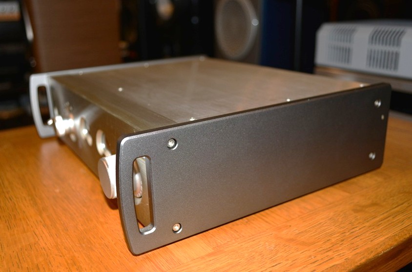 販売終了：中古品 TEAC AX-501 Silver ステレオプリメインアンプ