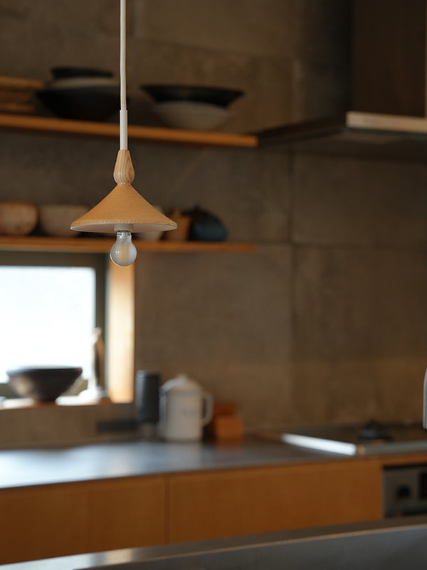 スロイド ウッドペンダントライト | AXCIS ONLINE