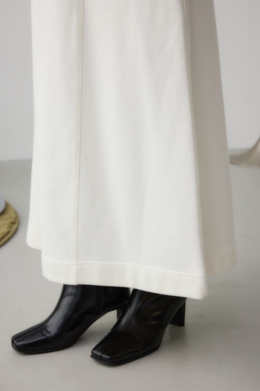 キルティングデザインカットスカート｜WOMEN｜250HAG81-078H｜AZUL BY