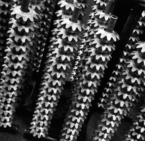 Peter Keetman : 'Volkswagen Werk' Series (Photography) | Azurebumble