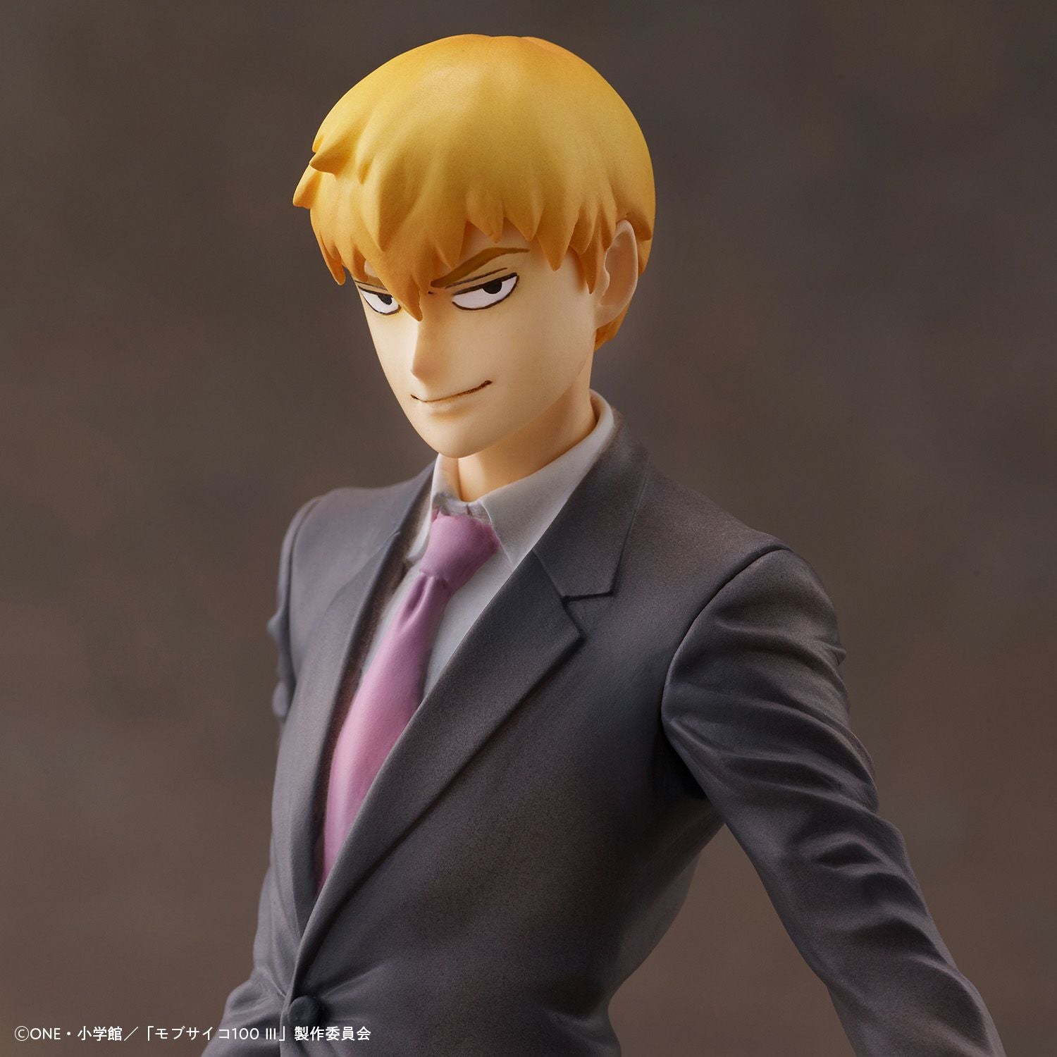 モブサイコ100 III』霊幻新隆 フィギュア | 文房具カフェオンラインストア
