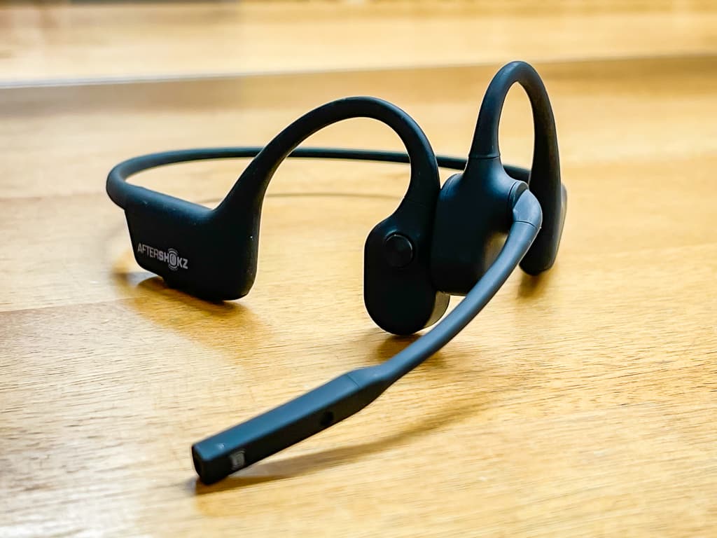 OPENCOMM徹底レビュー】リモート環境において最強の骨伝導ヘッドセット