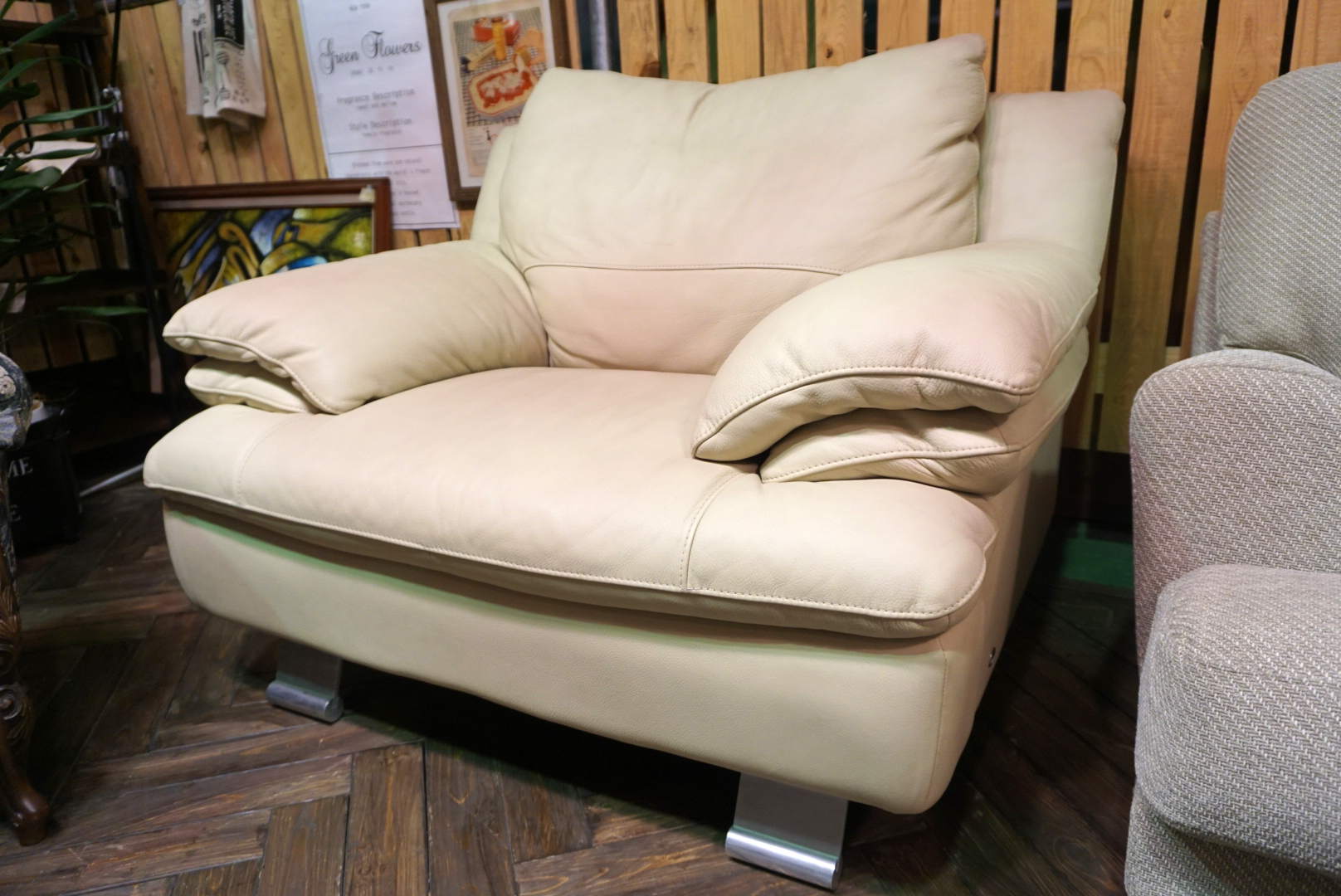 イタルソファ(Italsofa) 1人掛けレザーソファ « BANUL (バナル