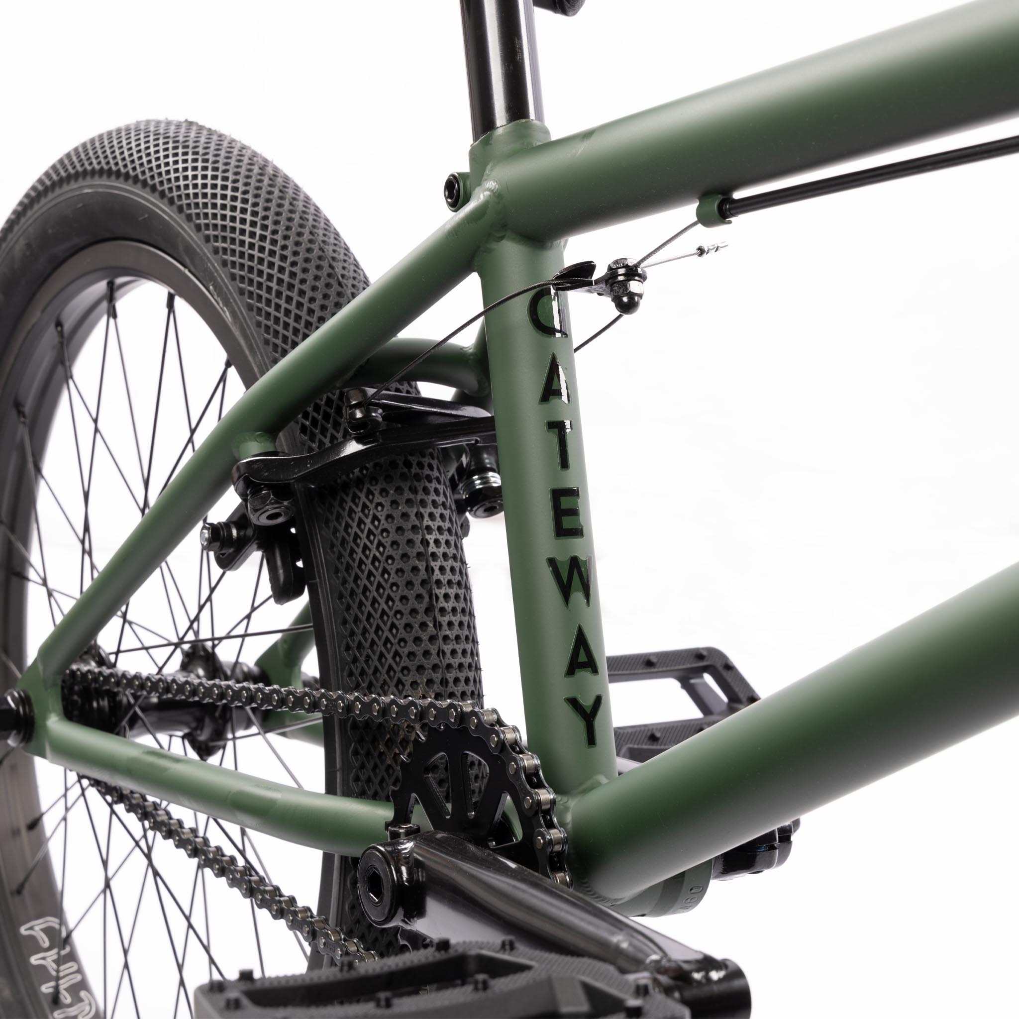 Cult Gateway BMX Bike 2024 Green With Black Parts | Cult |