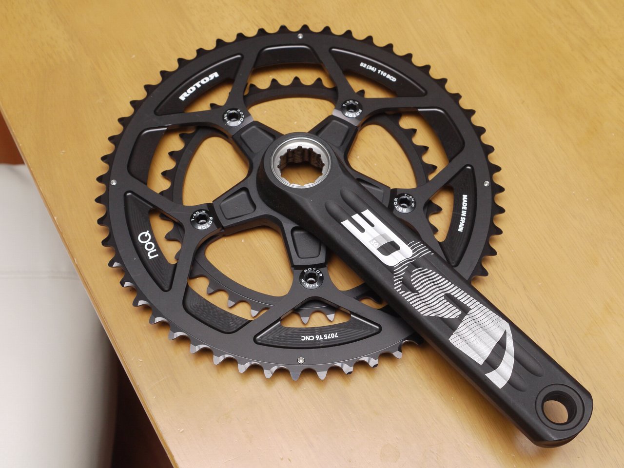 ROTORのクランクと楕円チェーンリング - ばっきーのテキトー日記