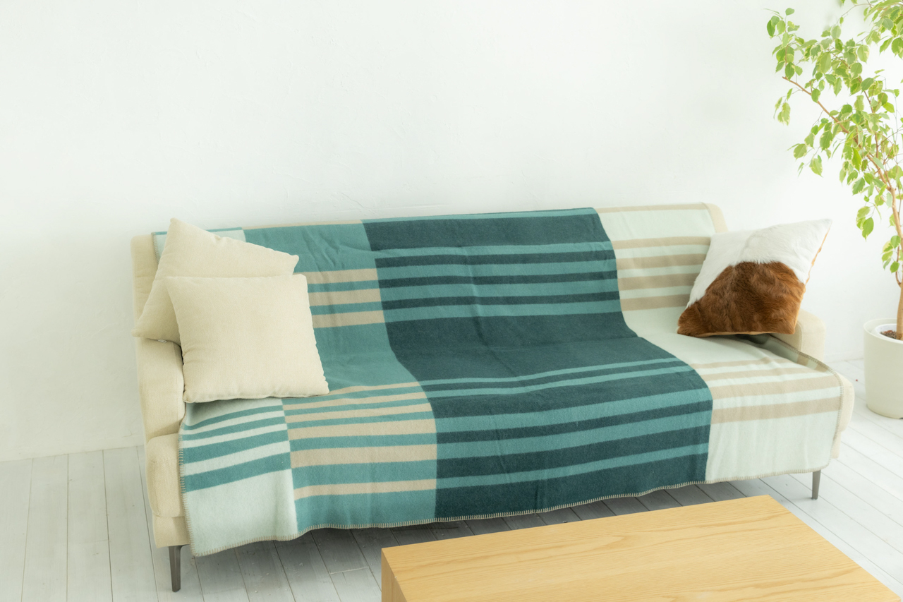 ラプアン カンクリ ブランケット TOFFEE（4色） | 中村江里子