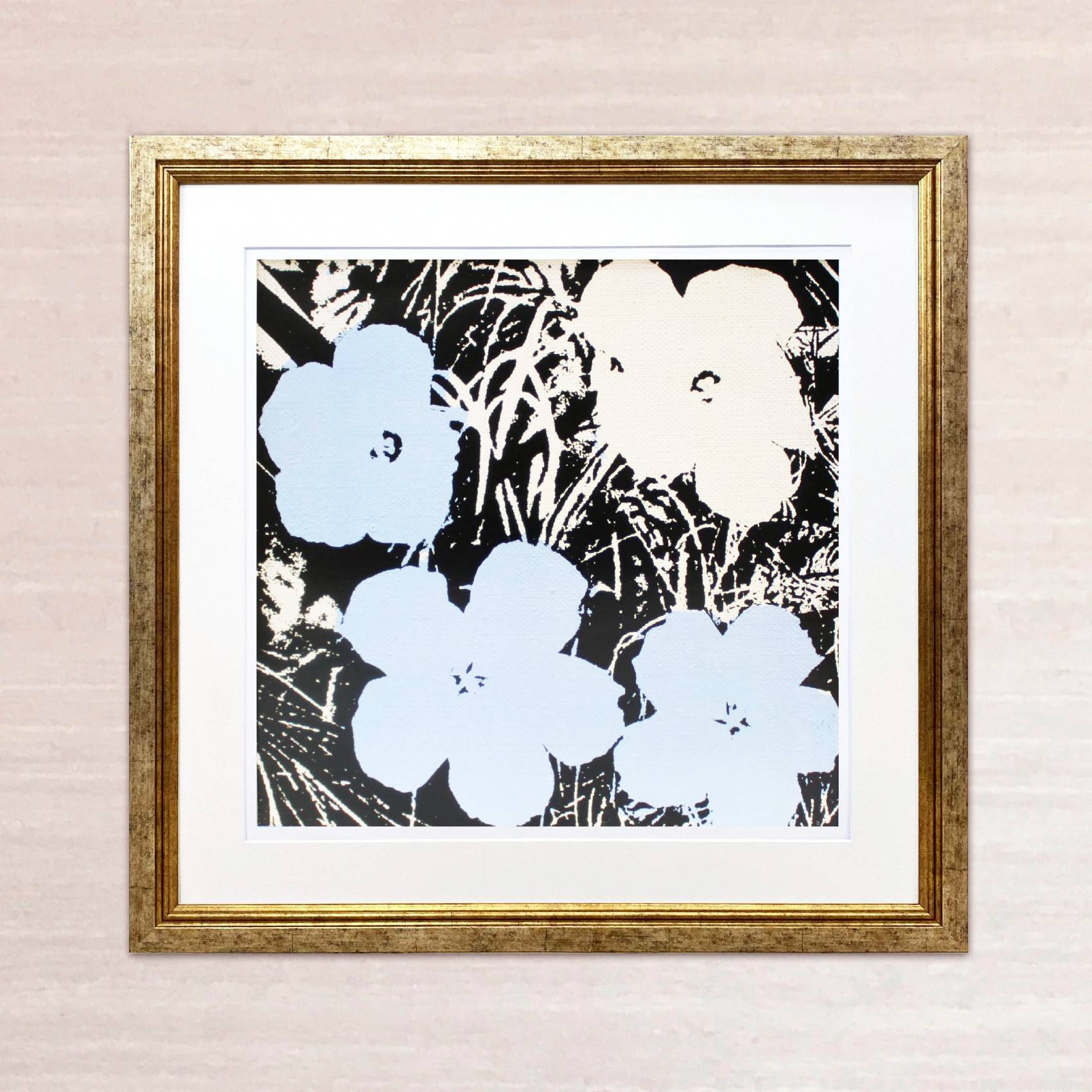 アンディ ウォーホル作品「フラワーズ,1965(ブルー アイボリー)」展示