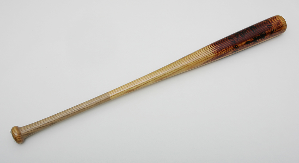 王貞治756号本塁打記念ボールとバット 野球殿堂博物館