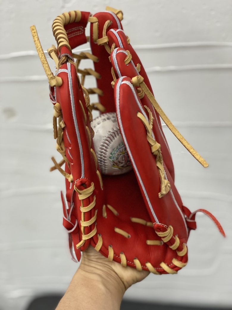 はじめてのラグデリオン】硬式外野手用グラブSAT01型を型付けしました