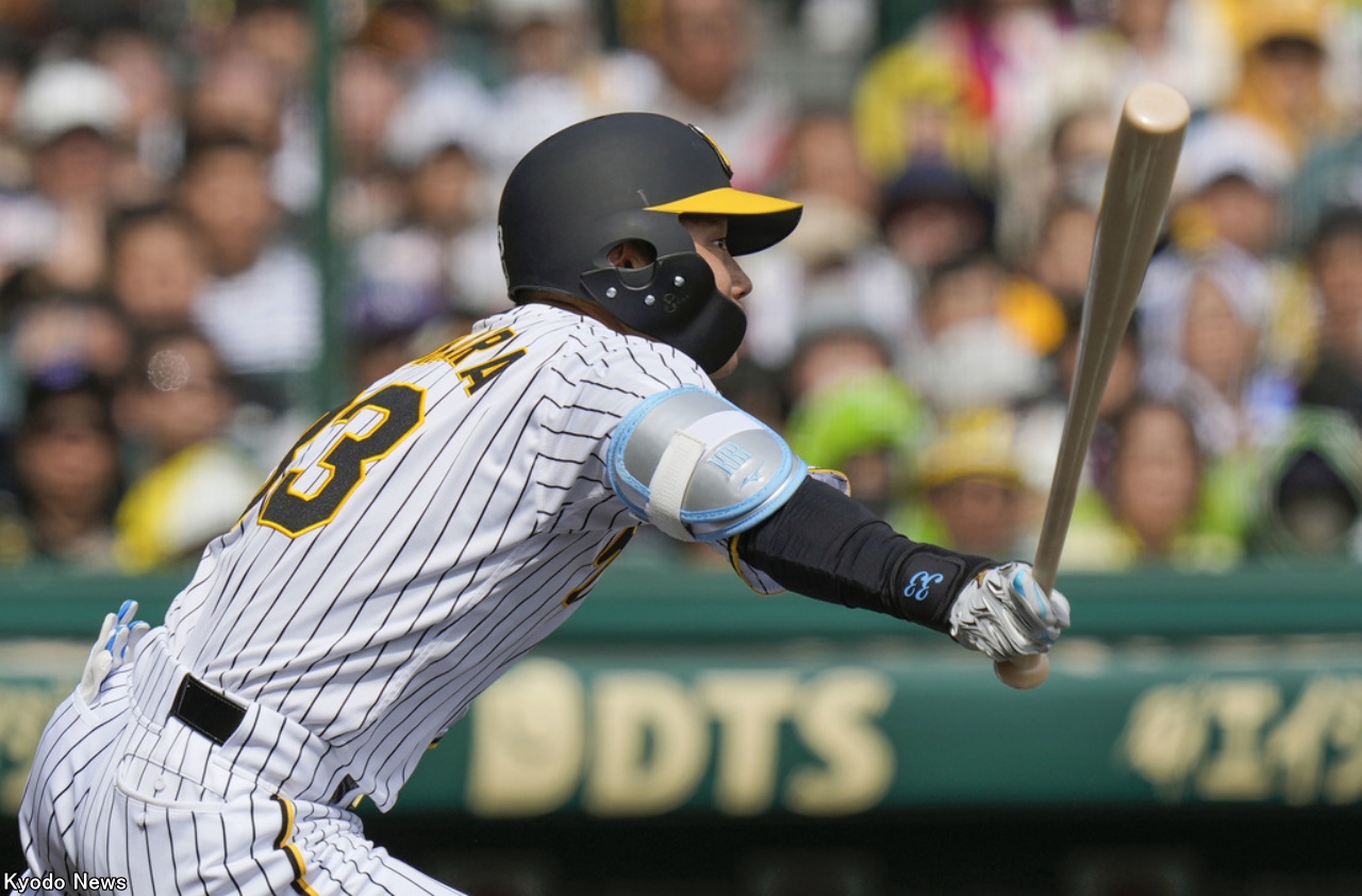 阪神・糸原健斗がFA権を行使せず残留「また優勝の喜びを分かち合いたい