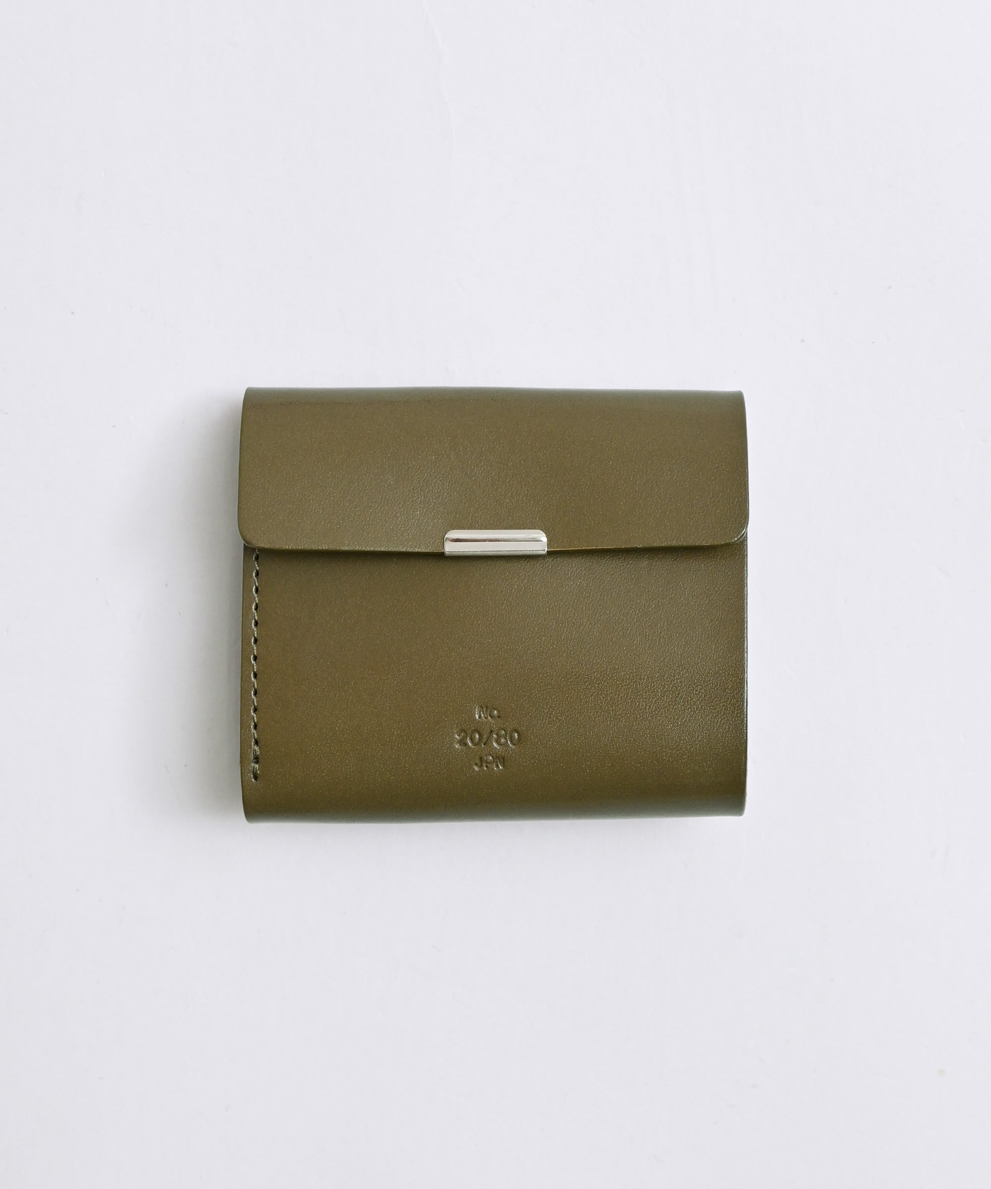 20/80】TOCHIGI LEATHER FOLDED WALLET WITH FLAP レザー二つ折り財布