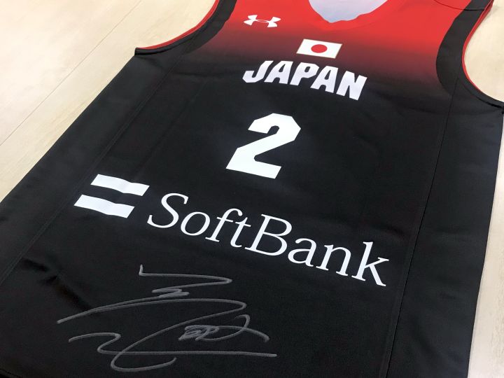 スタンプをためて選手サイン入りユニフォームが当たるキャンペーン