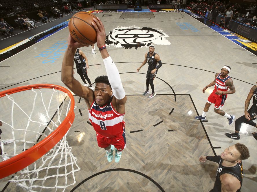 ネッツ相手に八村塁が20得点10リバウンドと攻守にフル回転、それでも