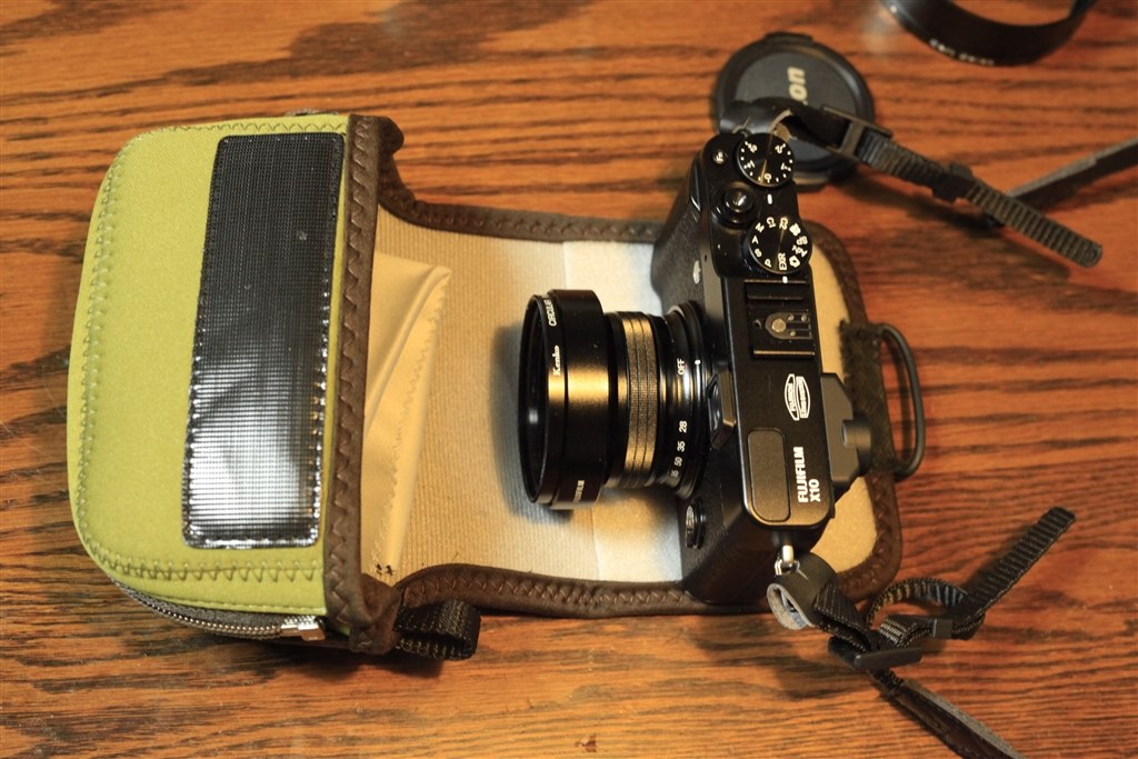 無粋な専用ケース』 富士フイルム FUJIFILM X10 のクチコミ掲示板