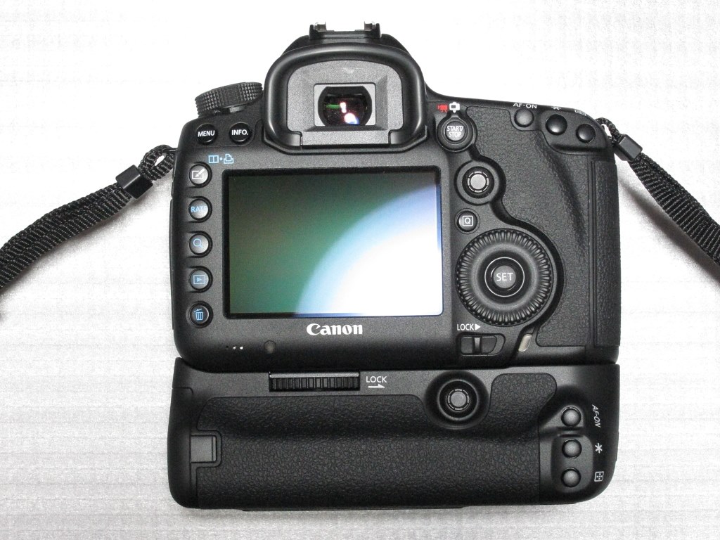 5Dmk3のバッテリーグリップやっと発売されるみたいです！』 CANON EOS