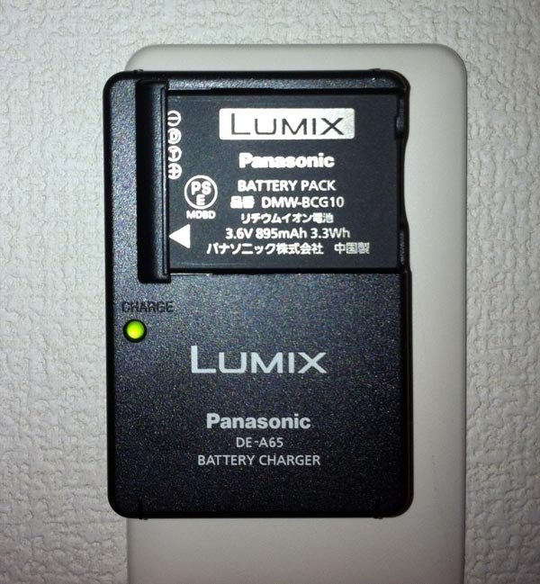 予備バッテリー、充電器等』 パナソニック LUMIX DMC-TZ30 のクチコミ