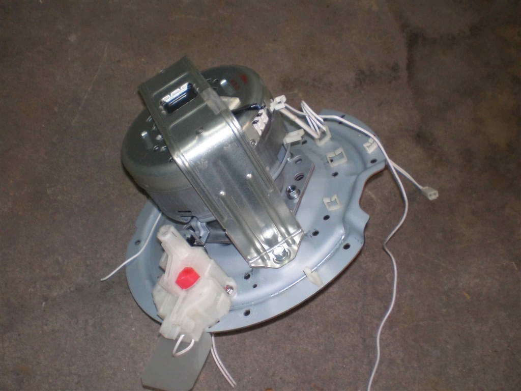 2年でモーター部分が壊れた』 日立 ビートウォッシュ BW-D8FV の