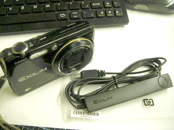 カシオ HIGH SPEED EXILIM EX-FH100 価格比較 - 価格.com