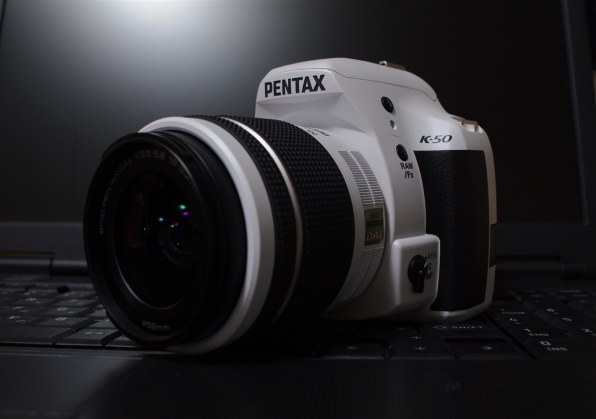 ペンタックス PENTAX K-50 ダブルズームキット 価格比較 - 価格.com