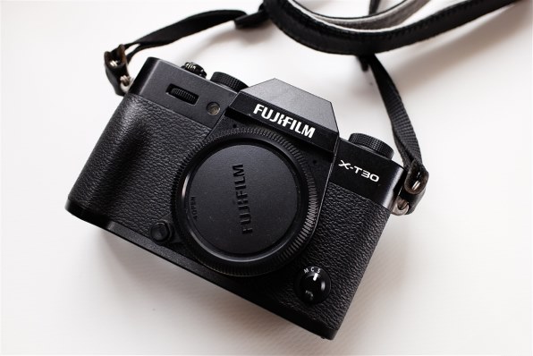 富士フイルム FUJIFILM X-T30 ボディ 価格比較 - 価格.com