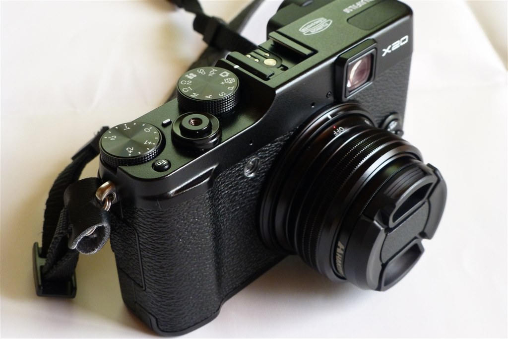 X20 レンズキャップについて質問です。』 富士フイルム FUJIFILM X20