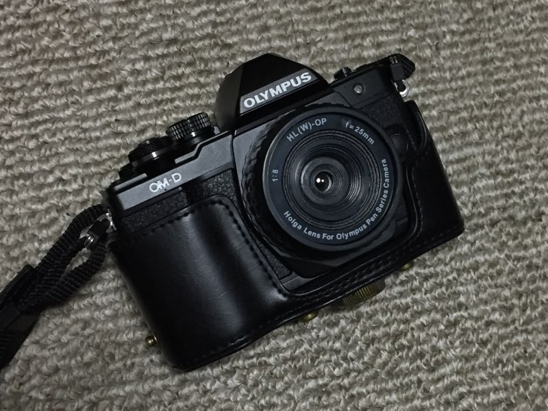 E-M10用ボディケースをmarkIIに試してみました』 オリンパス OM-D E