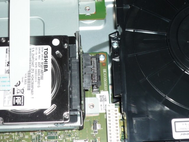 DBR-Z610 内蔵500GBを[HGST 0S03509]1TBに交換しました。』 東芝 REGZA