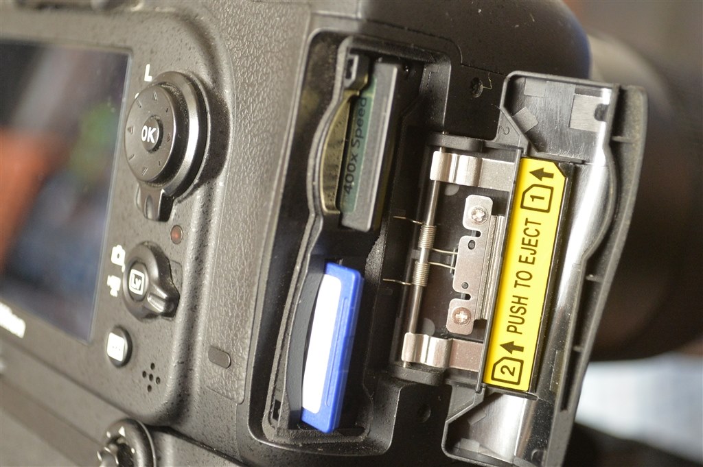 sdでデュアルカードにしてほしかった』 CANON EOS 6D Mark II ボディ