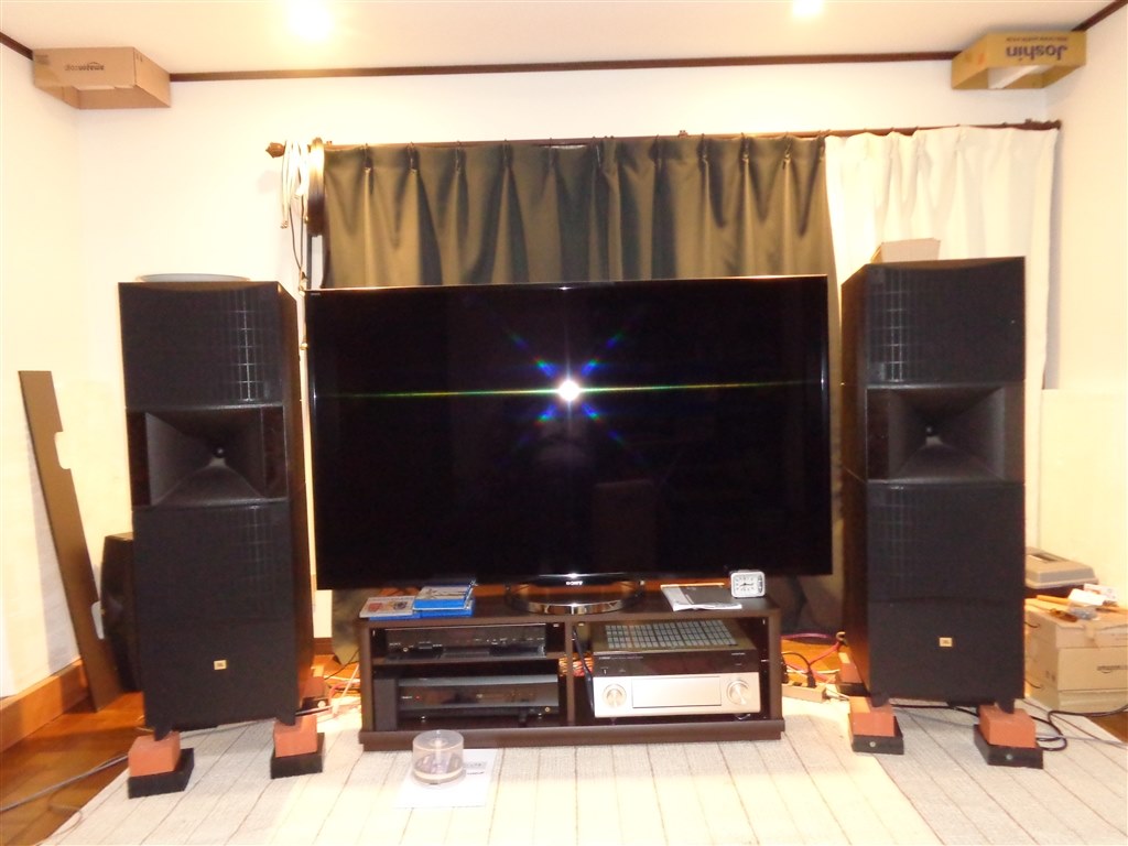 幅45㎝以下で適当なセンタースピーカーを探しています』 JBL STAGE