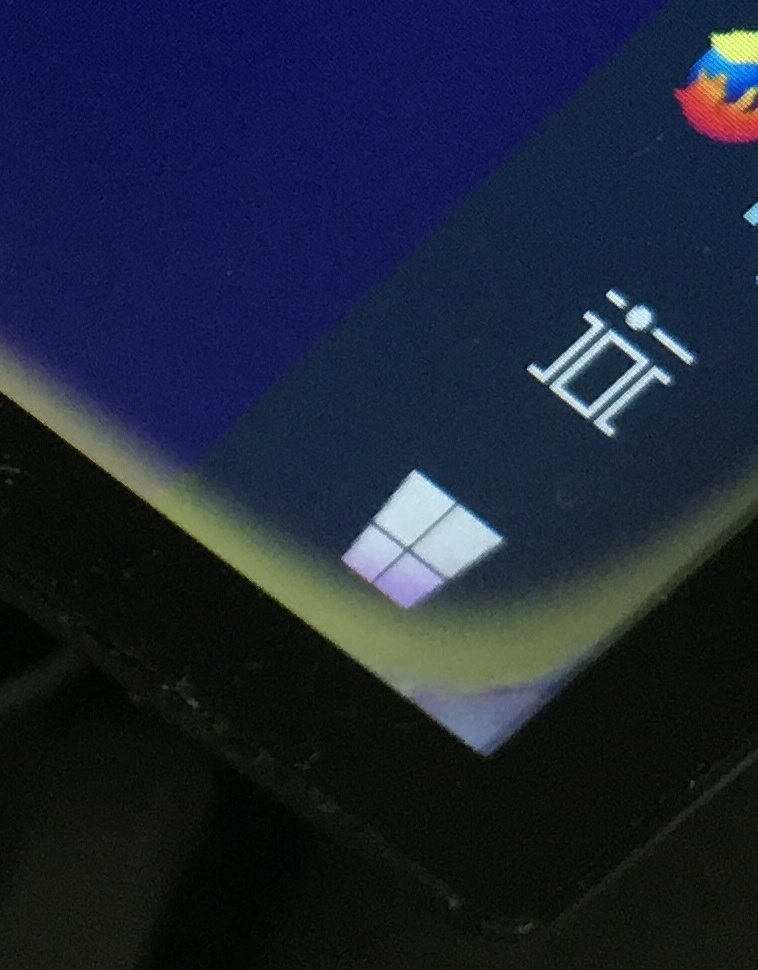 画面サイド側が色あせてきた』 Dell U2718Q [27インチ] のクチコミ