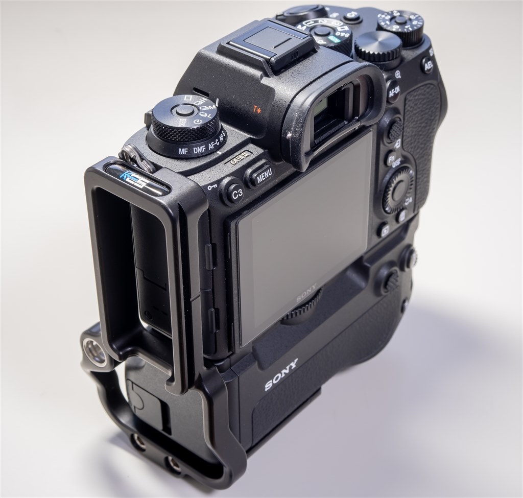 kirkのLブラケットBL-A7R4Gが届きました。』 SONY α9 II ILCE-9M2