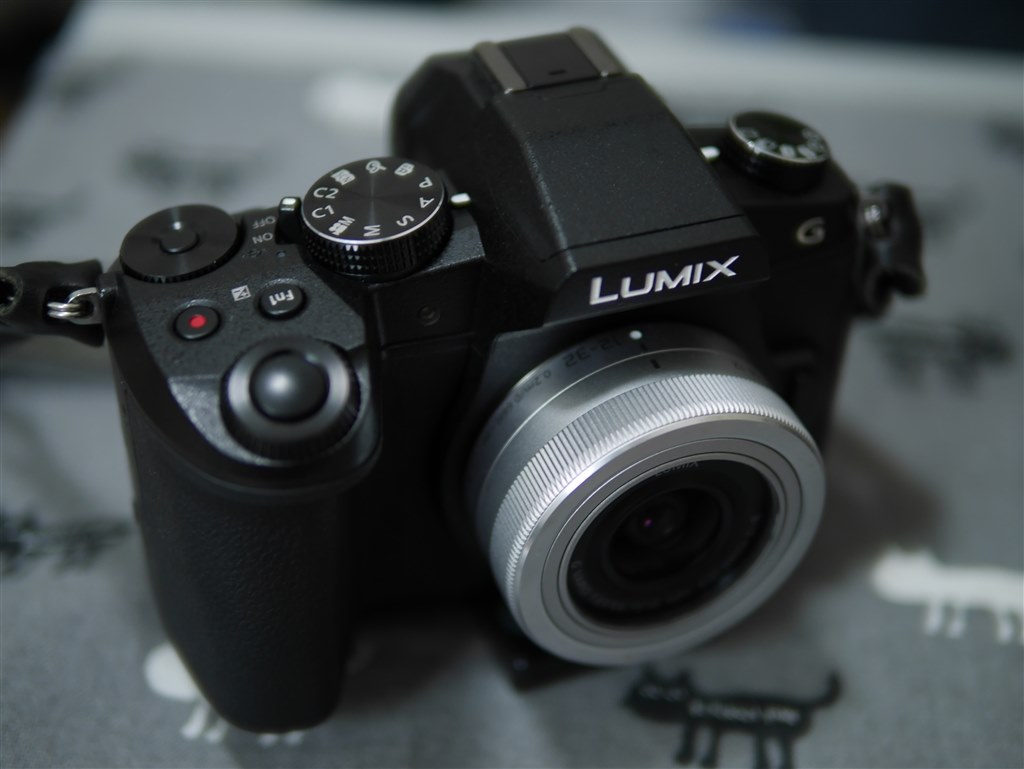 Dual I.S.2に対応！』 パナソニック LUMIX G VARIO 12-32mm/F3.5-5.6