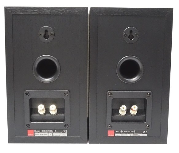 スピーカー組み合わせについて』 DALI OBERON7 BA [ブラックアッシュ