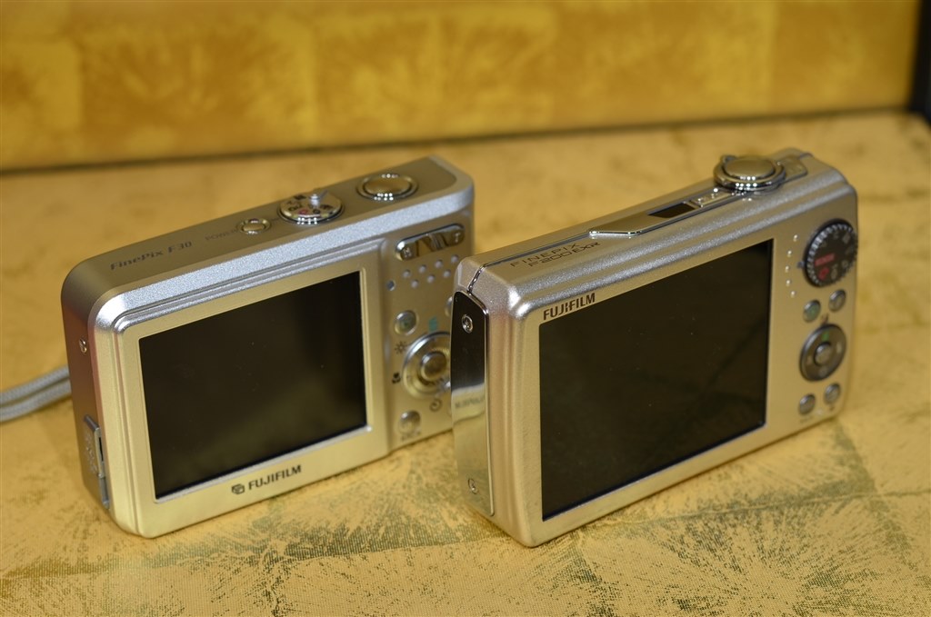 F200EXRの後続機と言えるコンデジは？』 富士フイルム FinePix F200EXR