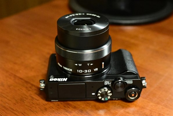 ニコン 1 NIKKOR VR 10-30mm f/3.5-5.6 PD-ZOOM [ブラック]投稿画像